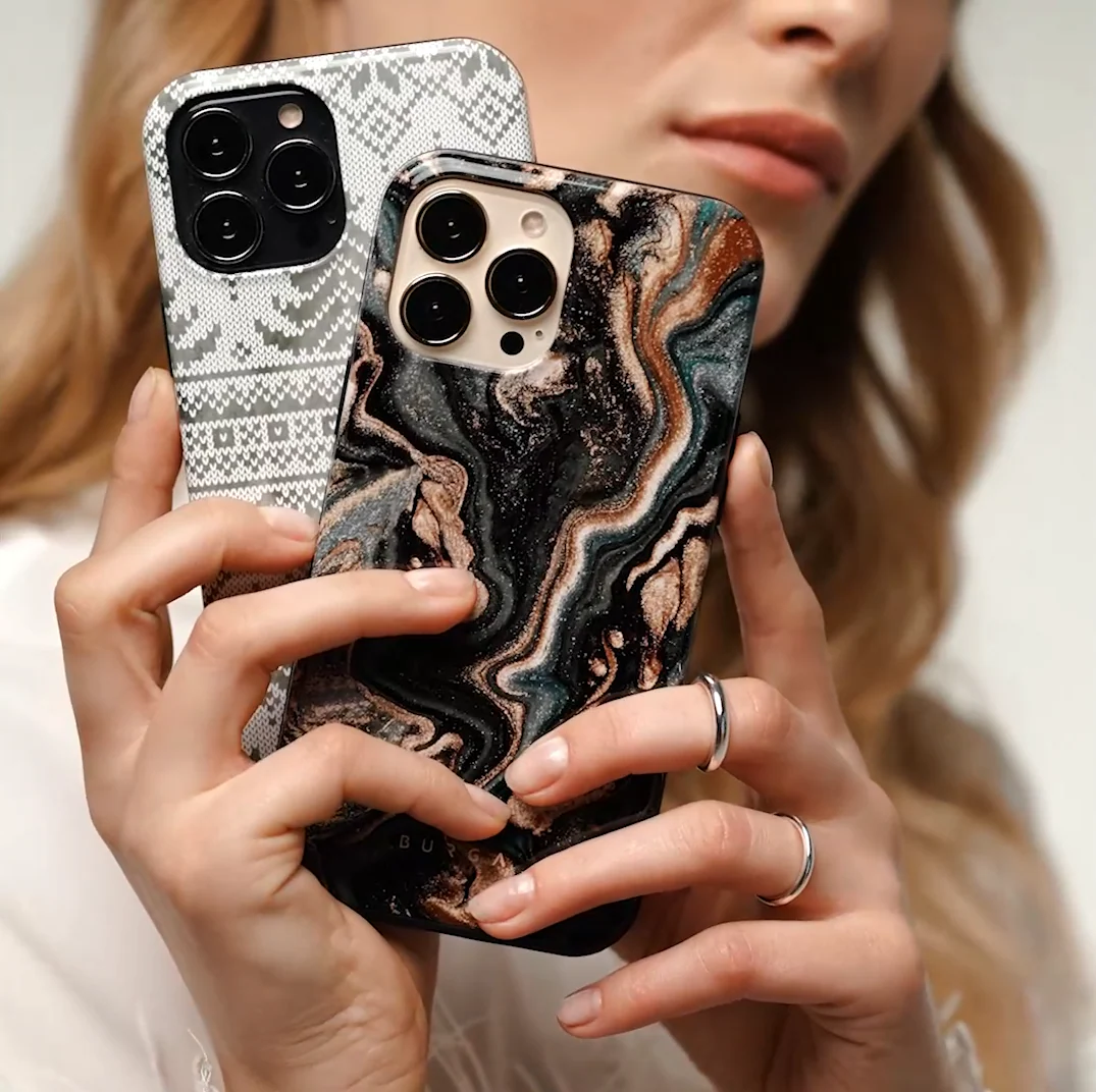 Enchanted Mirror - Samsung Galaxy S26 Funda - Image 40