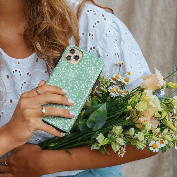 Lush Meadows - Samsung Galaxy S26 Funda - Image 69