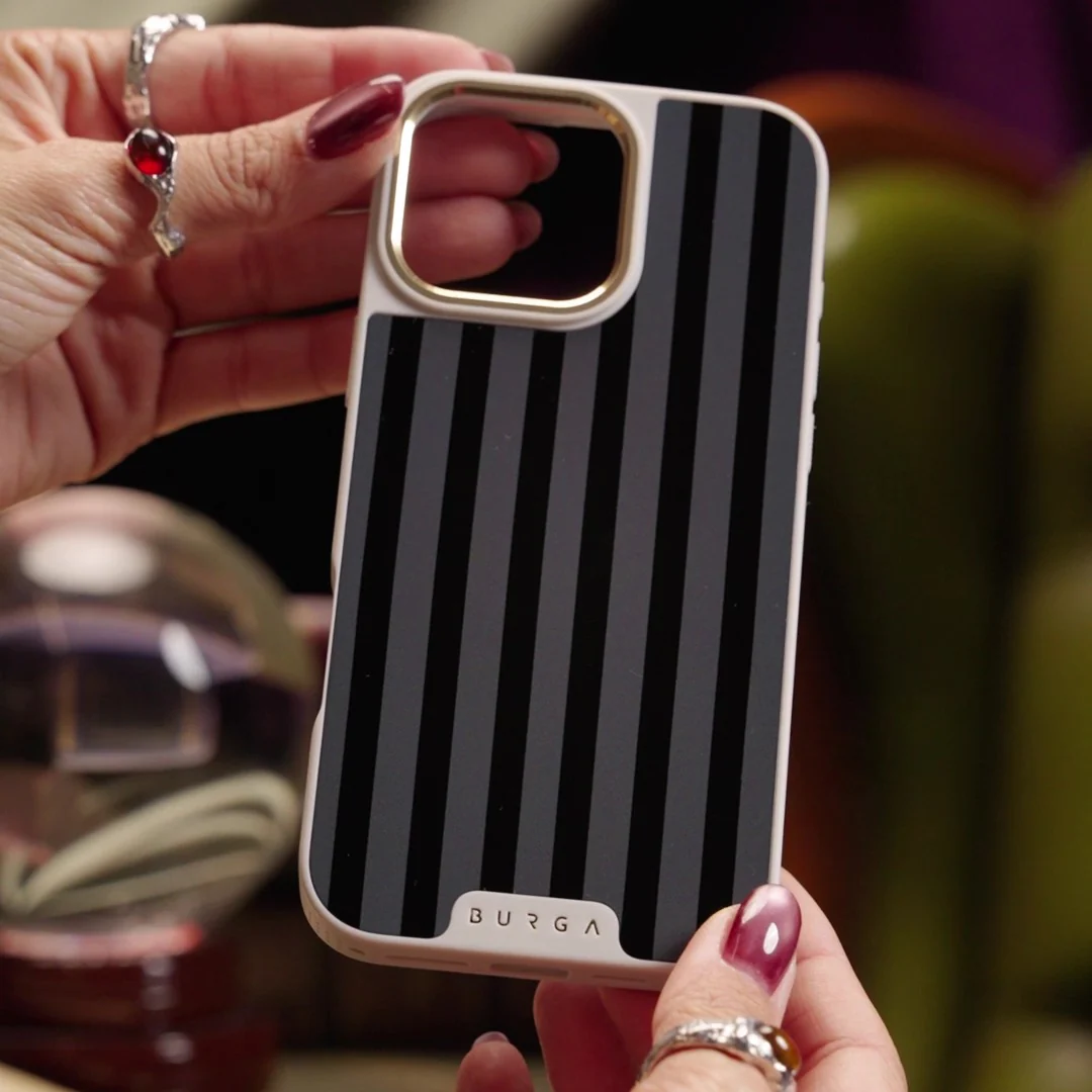 Nightfall - Samsung Galaxy S26 Plus Funda - Image 42