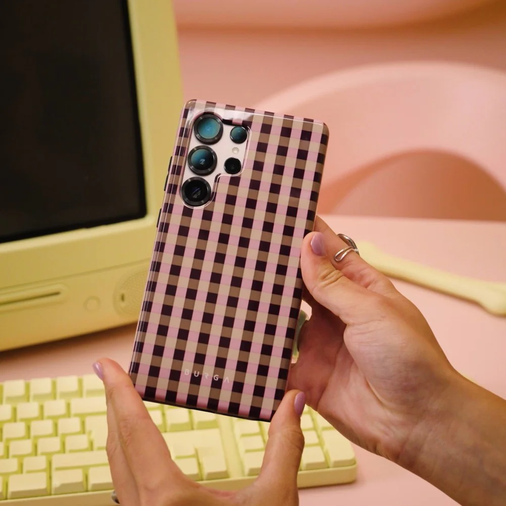 Pet Me - Samsung Galaxy S26 Funda - Image 40