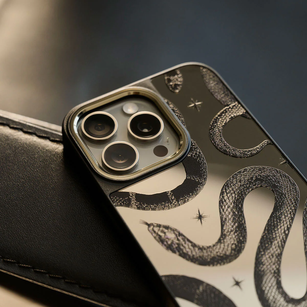 Poison - Samsung Galaxy S26 Plus Funda - Image 72